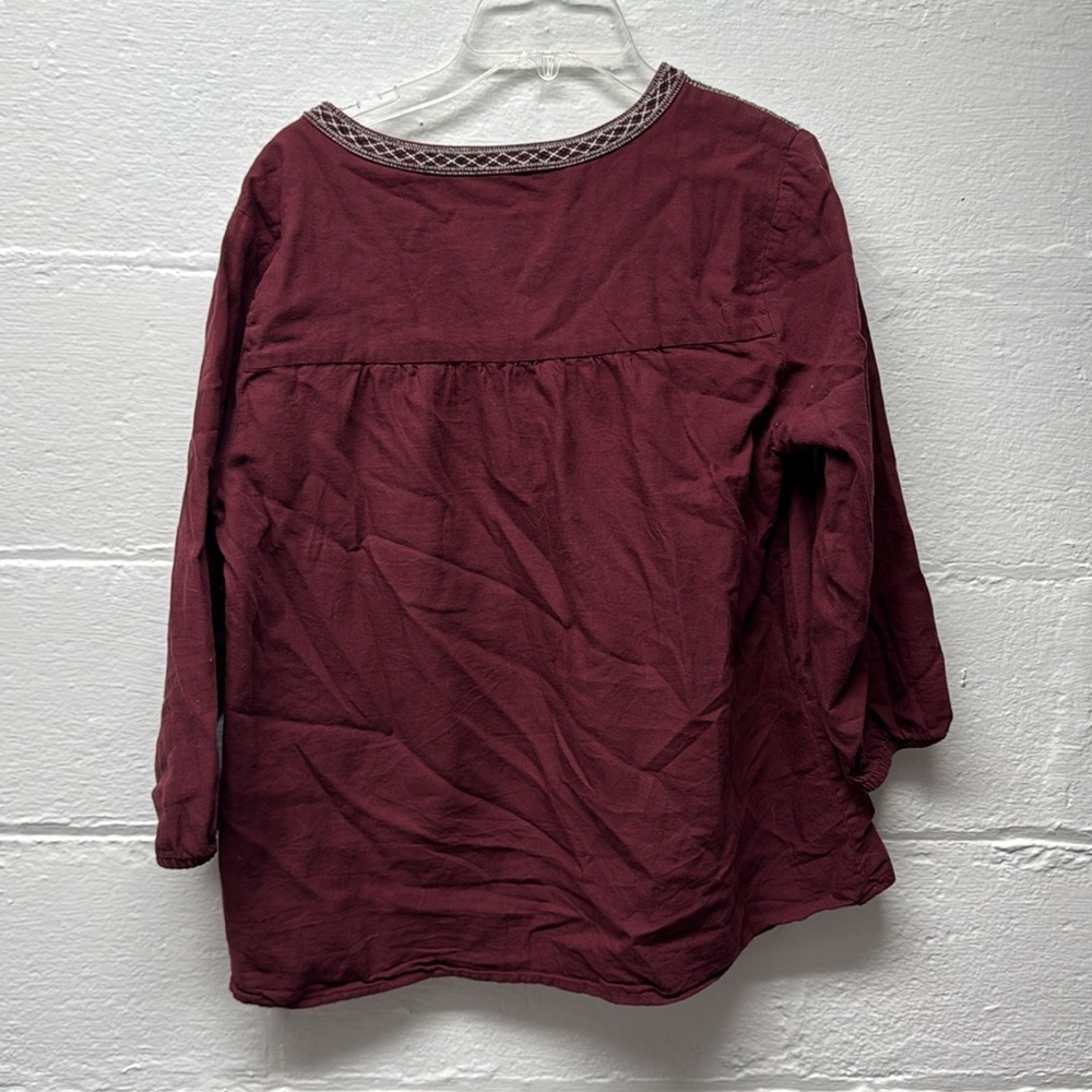 Old Navy Burgundy Embroidered Top - Picture 3 of 3